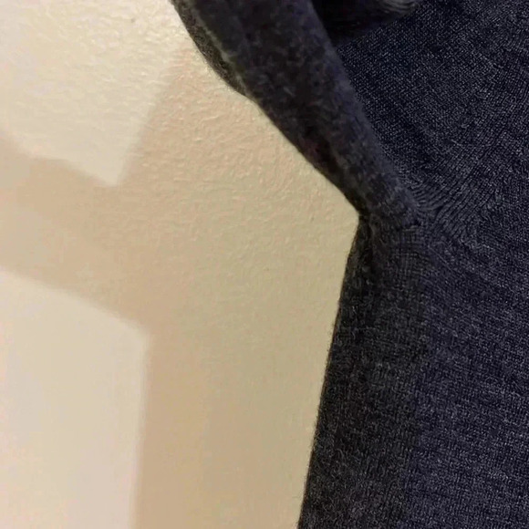 [XS]Burberry London Wool Button  Down LS Sweater with embroidered Logo - Picture 7 of 10